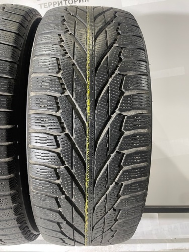 Nokian Tyres Hakkapeliitta R2 SUV R17 265/65