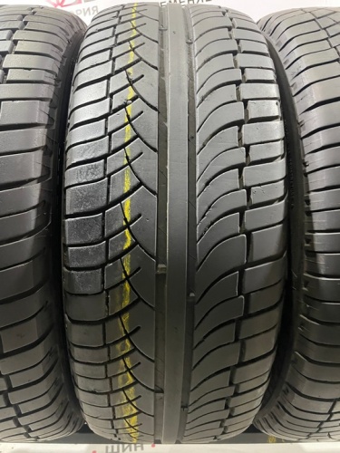 Michelin Latitude Diamaris R20 255/50