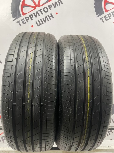 Goodyear EfficientGrip Performance R18 235/60