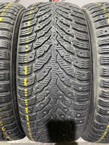 Nokian Tyrеs Hakkapeliitta 9 R17 215/55