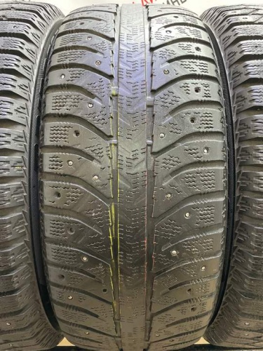 Bridgestone ice cruiser7000 R16 205/55