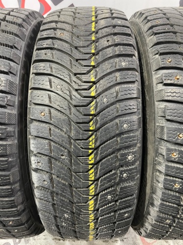 Michelin X-Ice North 3 R16 215/60