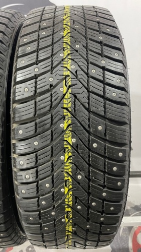 Armstrong Ski-Trac S R19 225/55