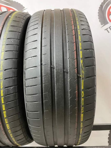 Michelin Pilot Sport 4 SUV R19 235/55