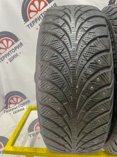 Goodyear  UltraGrip Extreme R16 20555