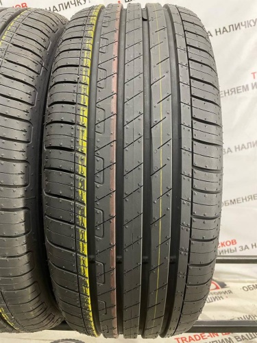 GoodYear Efficient Grip Performance R17	   215/55