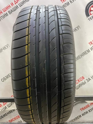Dunlop SP Sport Maxx R18 235/50
