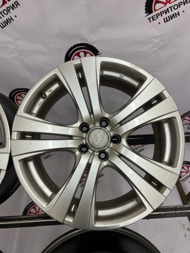 Литьё Subaru 5*100 ЦО 56.1 ЕТ48 7J R 17