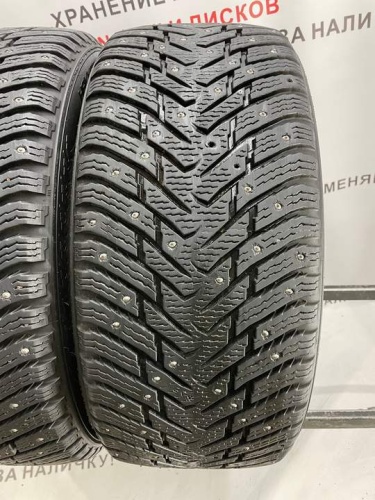 Nokian HKPLT 8 R18 235/45