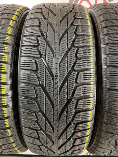 Nokian Hakka R2 SUV R19 235/55