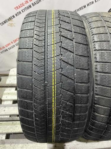 Bridgestone Blizzak VRX R17 225/50