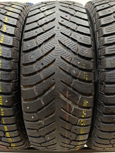 Toyo Observe ice-Freezer Suv 215/65/17