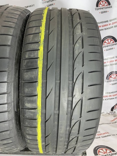 Bridgestone Potenza S001  R20 235/35