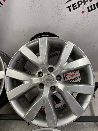 Литые NISSAN ориг R18 5х114.3 DIA 66.1 ET50 7J