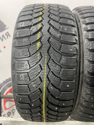 Bridgestone Blizzak Spike-01 R17 225/50