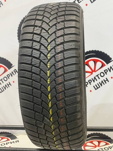 Bridgestone Blizzak LM-001 evo R17 225/45