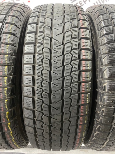 Yokohama Ice Guard G075 R17 225/65