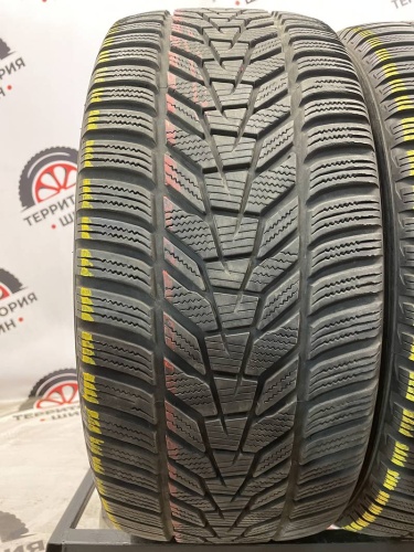 Hankook Winter I*cept Evo 3 R18	245/45