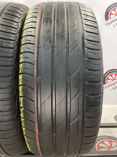 Bridgestone Turanza T001  R17 215/55 Бронь до 09.10.2025