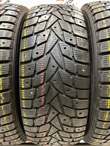 Dunlop Grantrek ICE 02 255/60/18