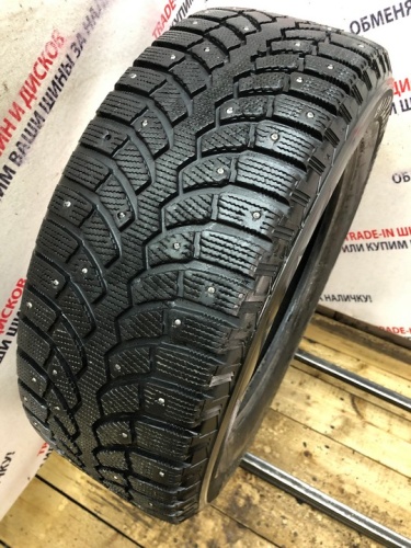 Bridgestone Blizzak spike-01 R16 235/60