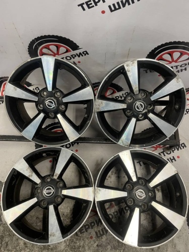 Литые Nissan R16 R16 6.5J 5*114.3 ET40 d66.1