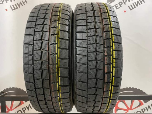 Dunlop Winter MAXX WM01 R17 215/60