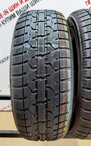 Toyo Observe Garit GIZ R16 205/60