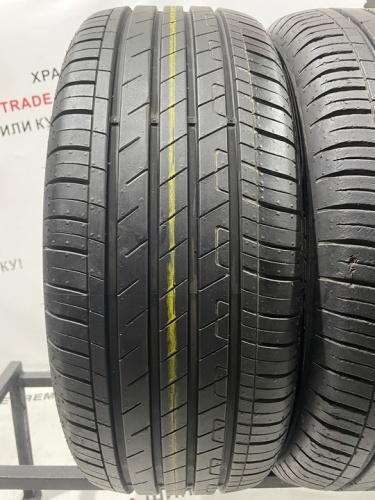 Goodyear EfficientGrip R17 215/55