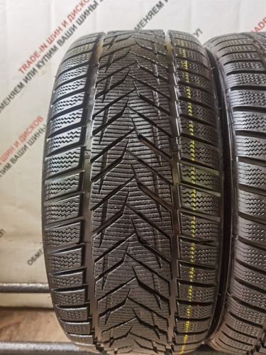 Vredestein Wintrac Xtreme 225/45 R17