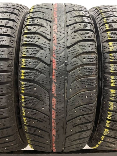 Bridgestone Ice Cruiser 7000 R16	205/55