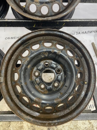 Штампы чёрные  R16 5х114.3 цо67.1 6.5j et50