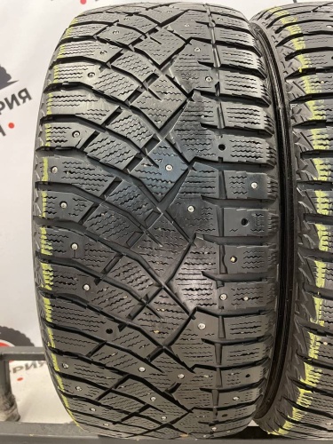 Nitto Therma Spike R17	215/50