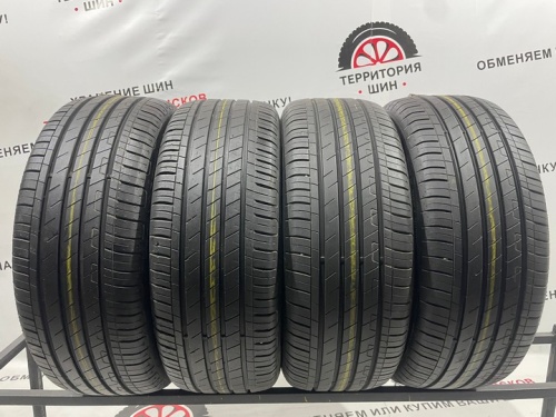 Goodyear EfficientGrip R17 215/55