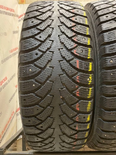 Nokian Nordman 4 R16	215/65