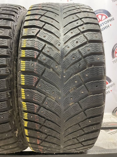 Michelin X-Ice North 4 R 18	235/45