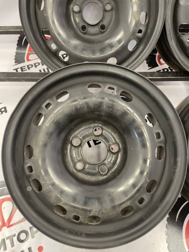 Штампованный VW  R15 5x100 цо57.1 et38 6j