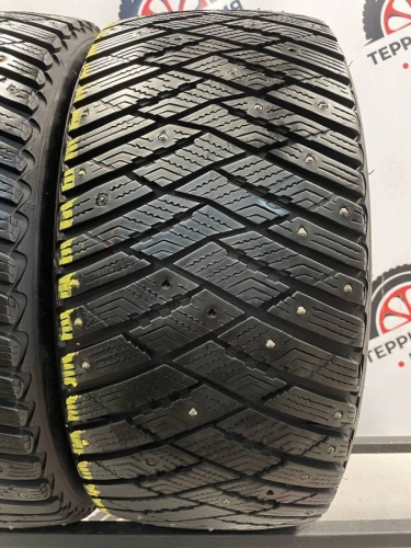 Goodyear Ultragrip ice arctic  R18 225/45 245/40