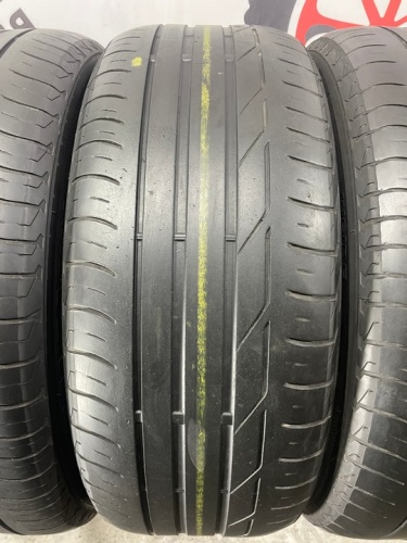 Bridgestone Turanza T001 R17 225/55