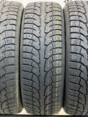 Hankook I'Pike RW11 R17	215/60