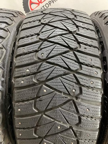 GoodYear UltraGrip 600 R16 215/55