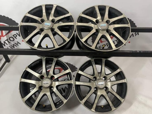 Литые на ВАЗ R13 4X98/58,6/ET38/5J