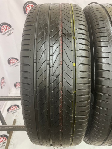 Continental UltraContact UC6 225/55/19 99V