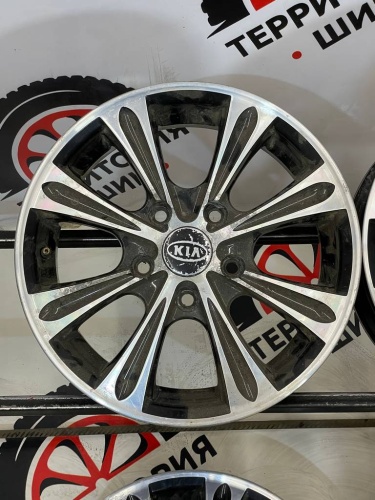 Литье KIA R15 5*114,3 ЦО 67,1 5,5J ET45