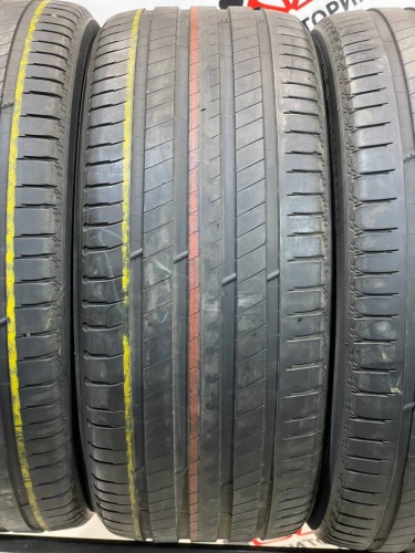 Michelin Latitude Sport 3 R21 255/40