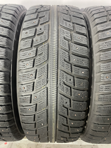 Marshal I'Zen KW22 R17 225/55