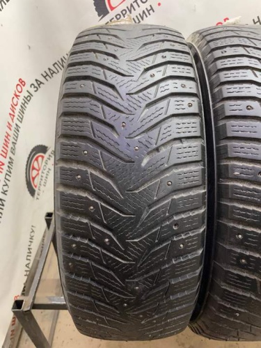 Kumho wi31 R16 215/65