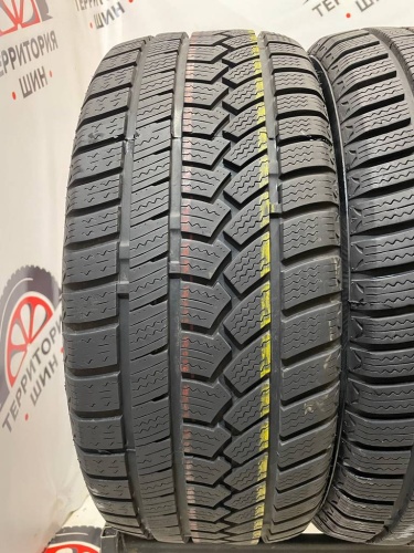 Ovation W-586 R18 245/45