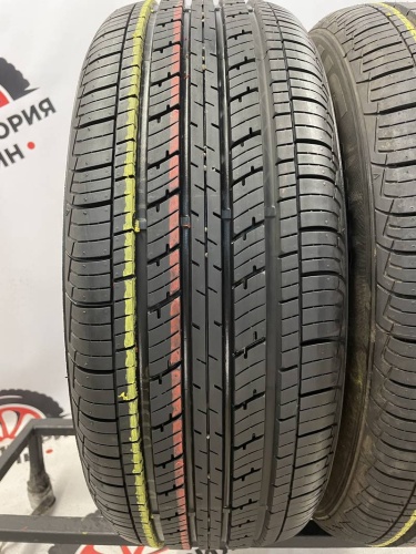 Kumho Solus KH14  R15	215/65