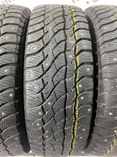 Viatti Bosco Nordico V-523 R16 215/65